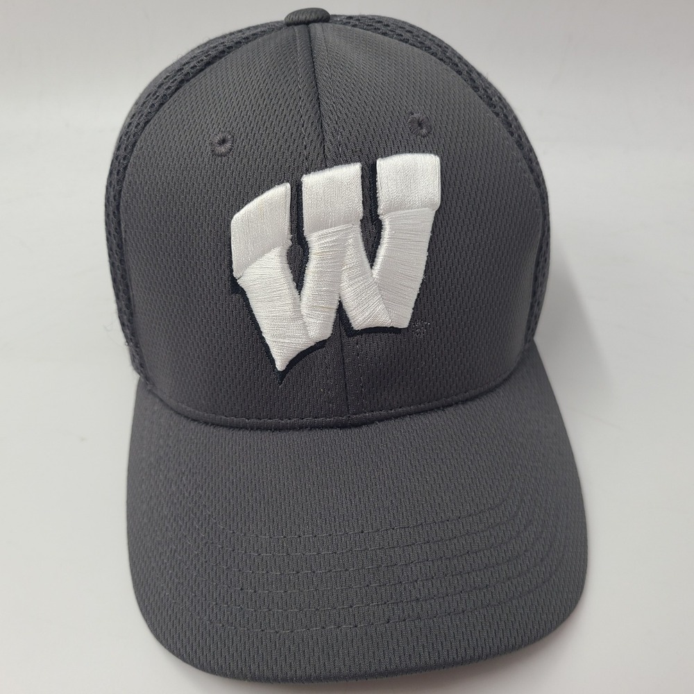 Wisconsin Badgers Hat Adjustable Mesh Captivating Headwear Gray White NCAA Men
